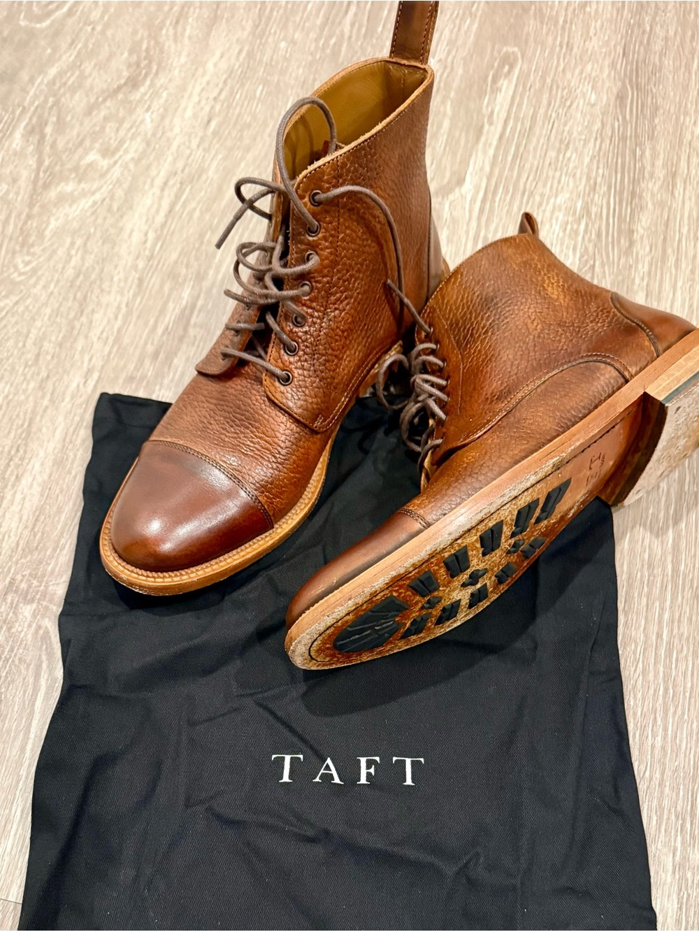 Taft Men's Two-Tone Brown Leather Lace Up Cap-Toe Boots